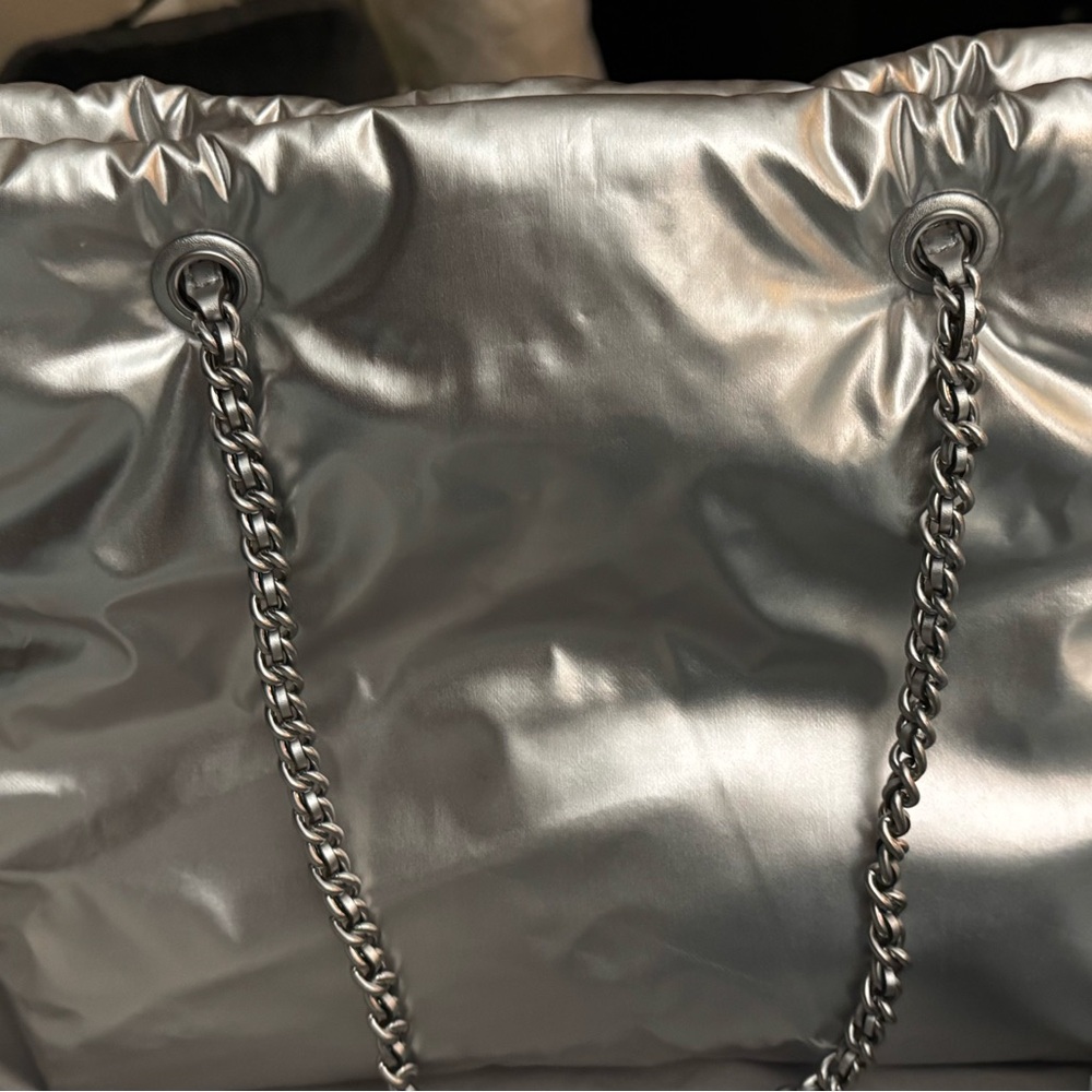 Tory Burch Ella Metallic Silver Tote - Picture 5 of 6